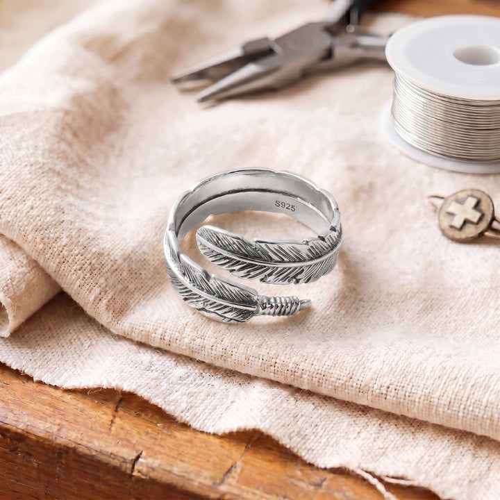 Sandra Feather Ring