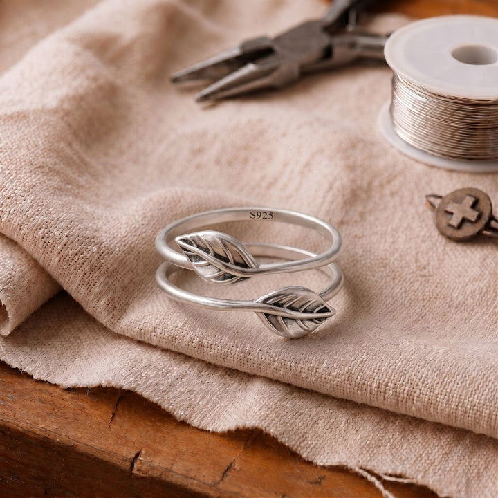 Sandra Leaf Ring