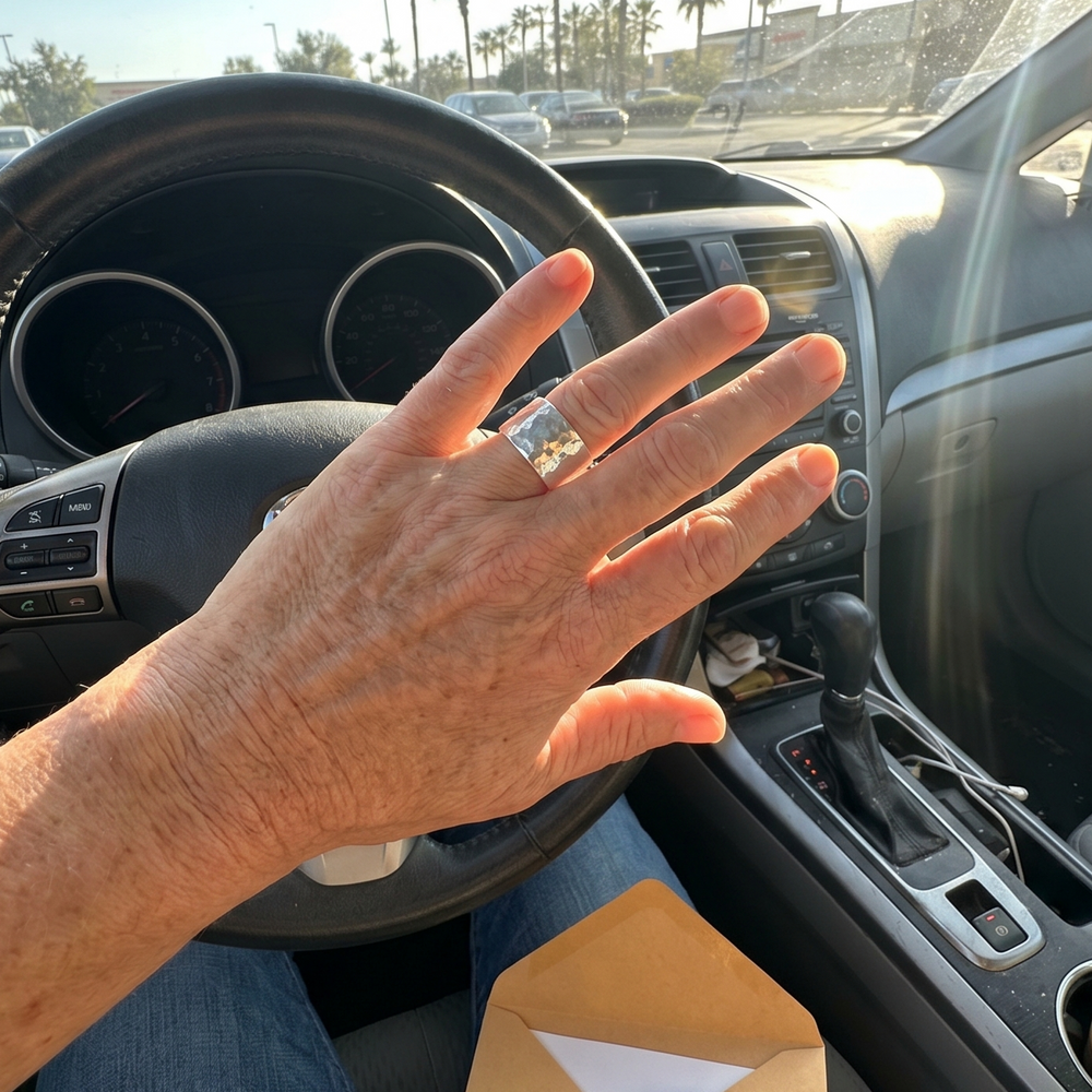 <h3><strong>10,000+ Customers Have Made Silver Part of Their Daily Life</strong></h3>