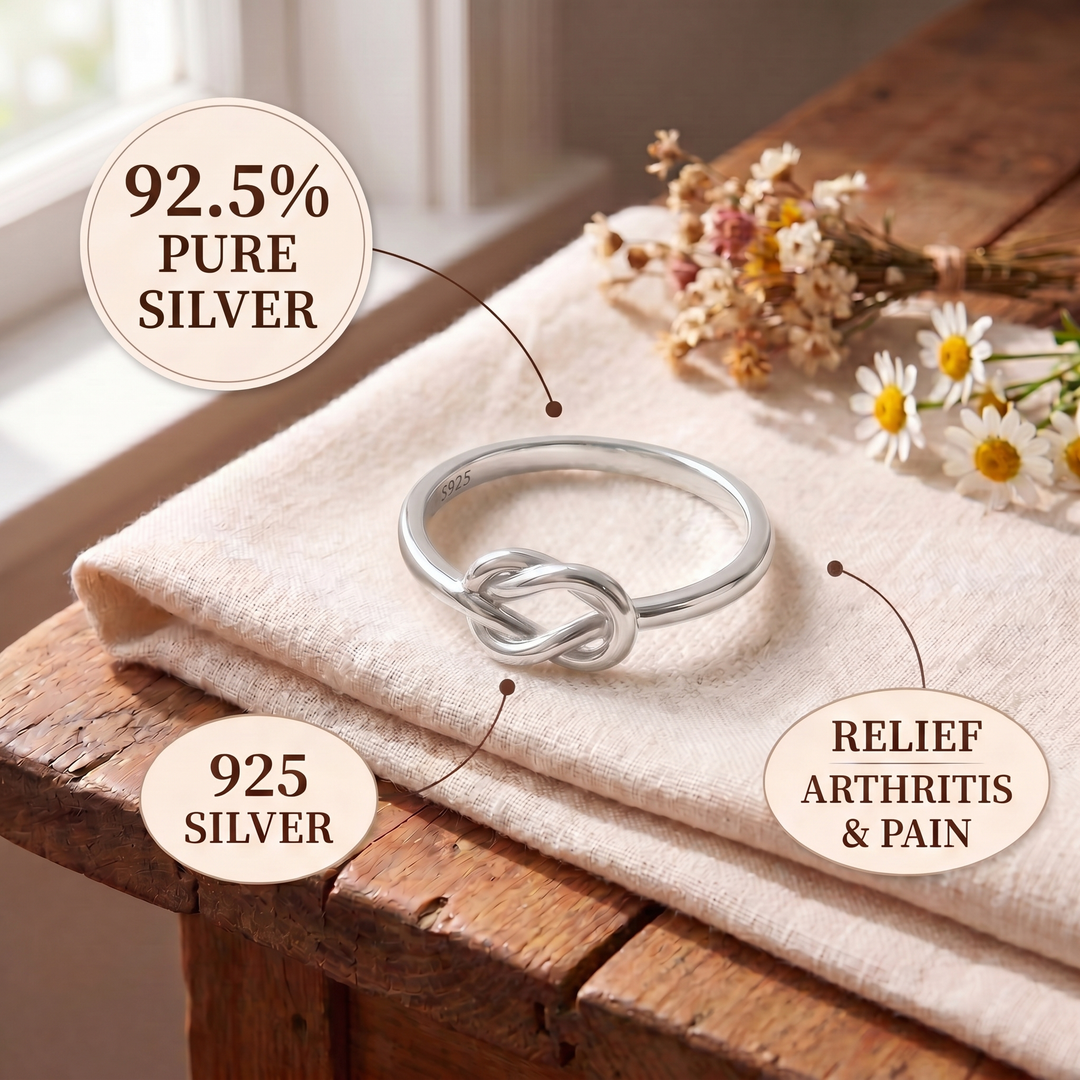 Sandra Knot Ring